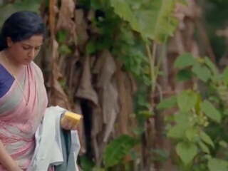 Indiai színésznő kavya madhavan bevállalós anyuka meztelen fajankó squeezing | xhamster