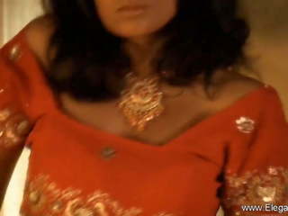 Perhaps You Recognize this Indian Actress: Free HD xxx film df
