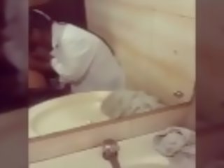 Bangladesh Bathroom sex clip