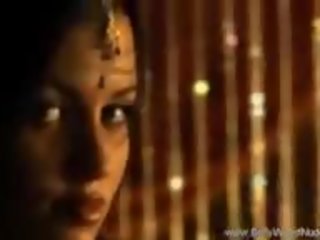 Indieši vilinājums pagriezieni pievilcīgs uz indija, sekss filma 76