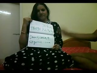Hitam saree gadis nakal bj untuk pelanggan di hotel ruang