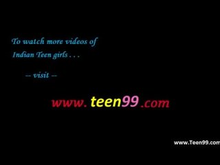 Teen99.com - індійська село любитель цілує companion в назовні