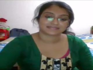 Desi divinity mendapat bogel dan menggoda pada webcam: percuma x rated klip 23